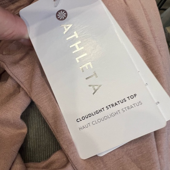 NWT Athleta Cloudlight Stratus Top- Small - Picture 8 of 8
